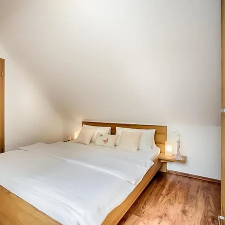 アパート Buhne 9 プレロー